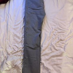 Light grey skinny jeans