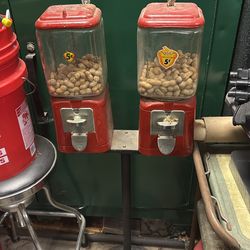 Vintage peanut dispenser