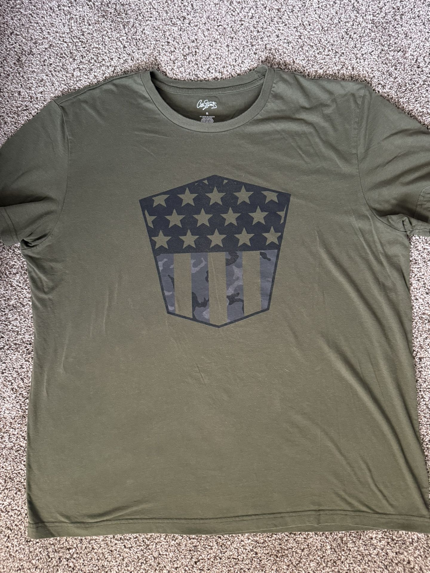 Cabela’s Patriotic Graphic T-Shirt – Size XL