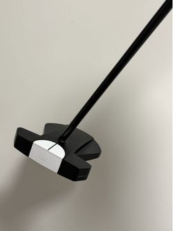 Odyssey ai dual square 2 square max 1/2 ball putter