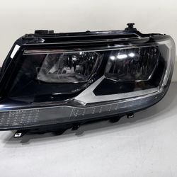 2018 2019 2020 2021 VW TIGUAN LH HALOGEN HEADLIGHT Left Side