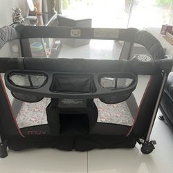 Pack N Play by MUV