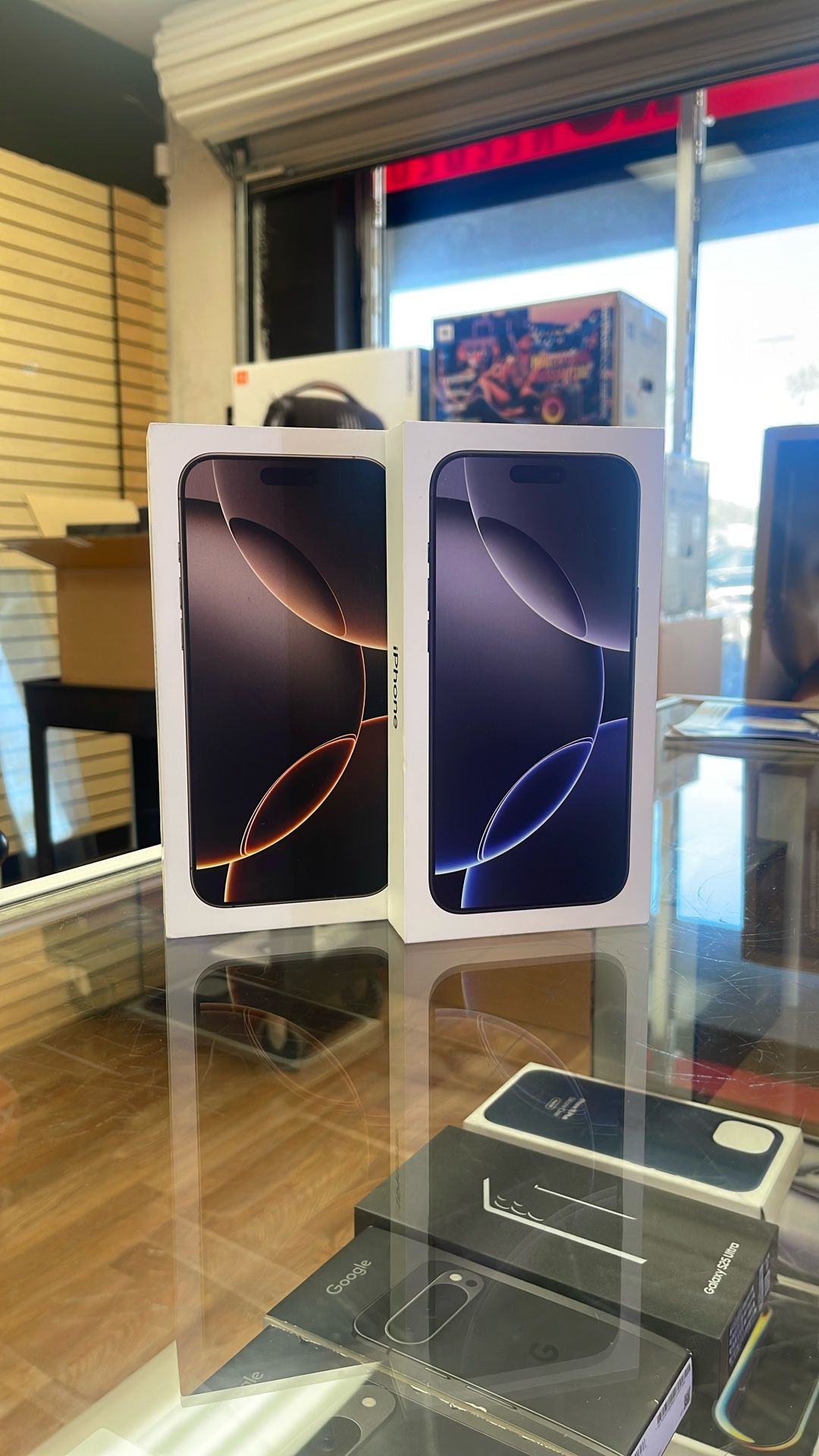 iPhone 16 Pro Max 256Gb Unlocked 