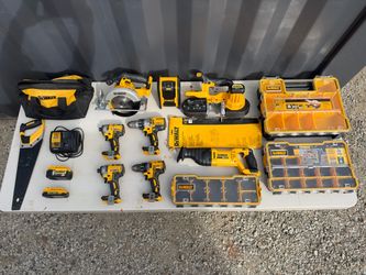 DeWalt 20V MAX Cordless Power Tool Bundle – $600 OBO
