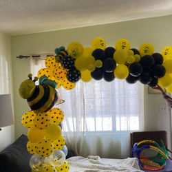 Gender Reveal Balloon Garland 