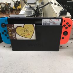 Nintendo Switch W/dock
