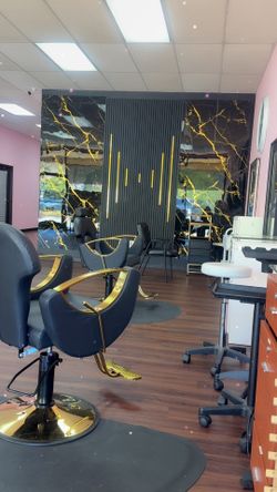 Booth available for hairstylist