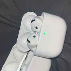 Airpods 4 Active Noise Cancellation 
