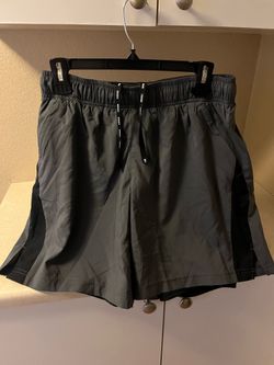 Men’s Medium Shorts