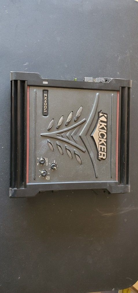 Kicker Zx400.1 1Channel Amplifier