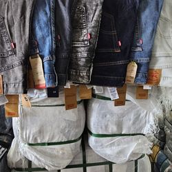 JEANS NUEVO LEVI'S gran liquidacion 60 piezas por $780 a solo $13 cada uno. 