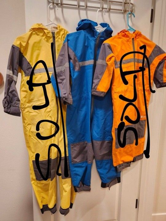 Oaki Trail / Rain Suits -- $50