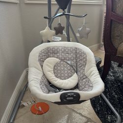 Graco Baby Swing