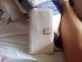 Off White Victoria Secret Wallet