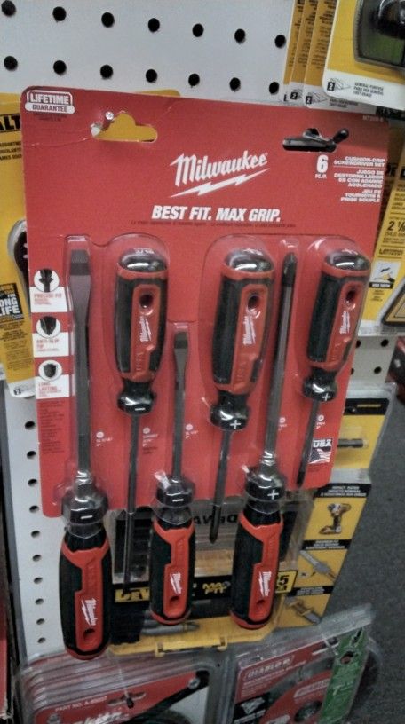 MILWAUKEE 6PC./P.  CUSHION - GRIP SCREWDRIVER SET 