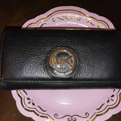 Michael Kors Pebble Wallet 
