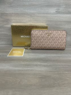 Michael Kors Jet Set Charm Large Zip Clutch Wristlet (PO1019615)