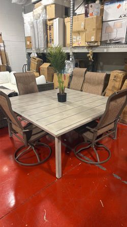 Outdoor Dining Set