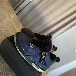 Jordan 4 Retro