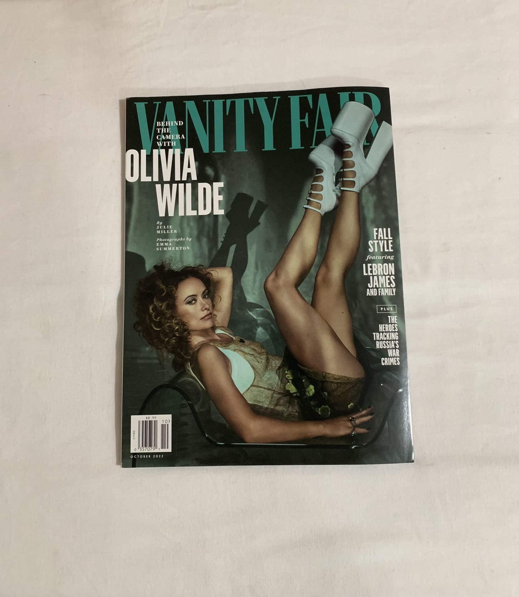 Vanity Fair Olivia Wilde “Behind The Camera” Issue October 2022 Magazine