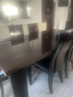 Italian dining table with six chairs