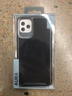 NWT IPhone 11 Aura Case black