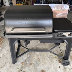 Traeger Woodridge
