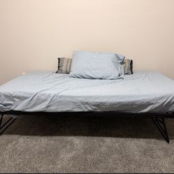 Daybed ( twin beds To King )  