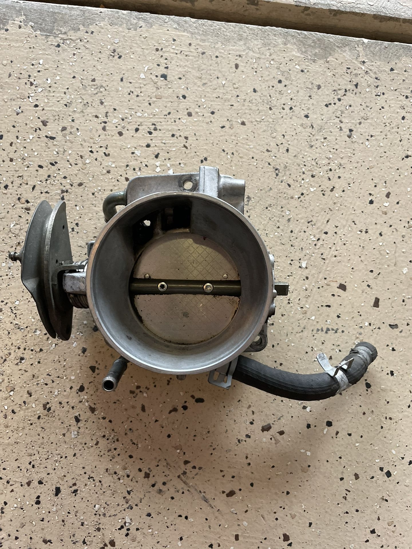 98 - 02 Camaro Throttle Body OEM