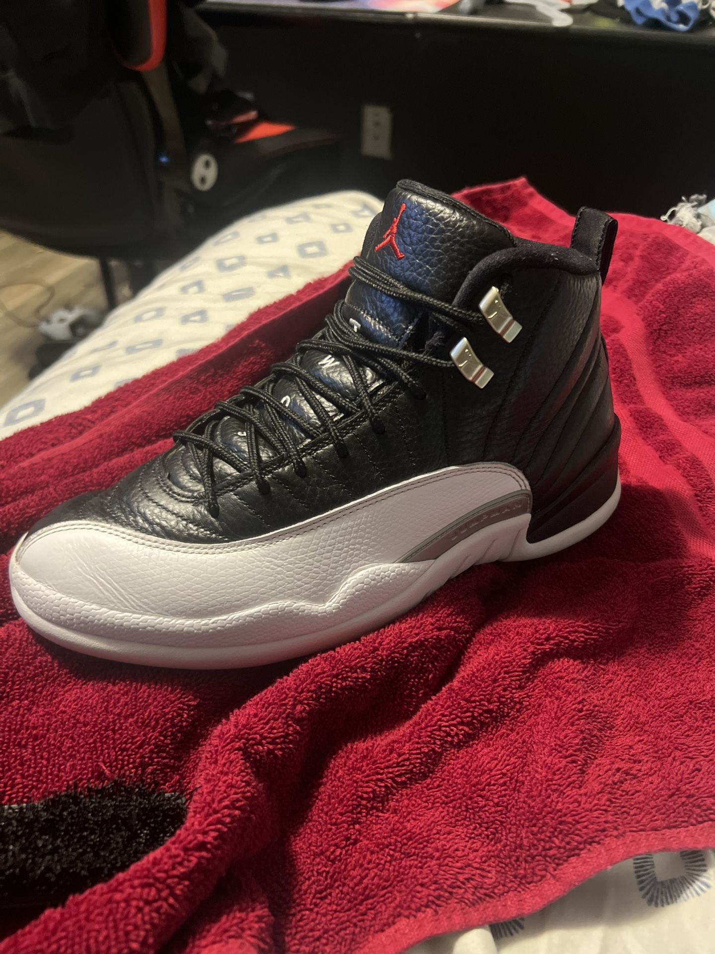 Used Jordan 12 Playoffs 2022 Size 10 Replacement Box