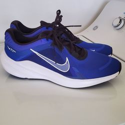 Mens Nike Shoes Size 13 