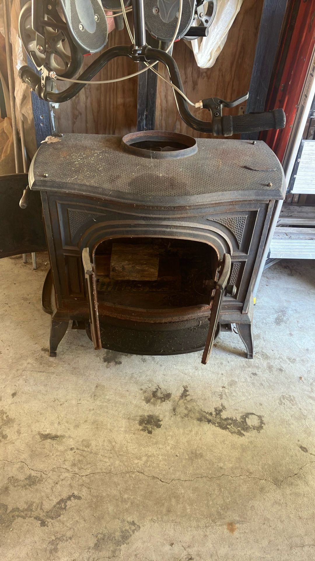Cast Iron Wood Stove