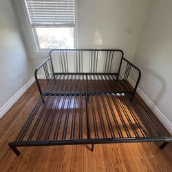 Ikea daybed