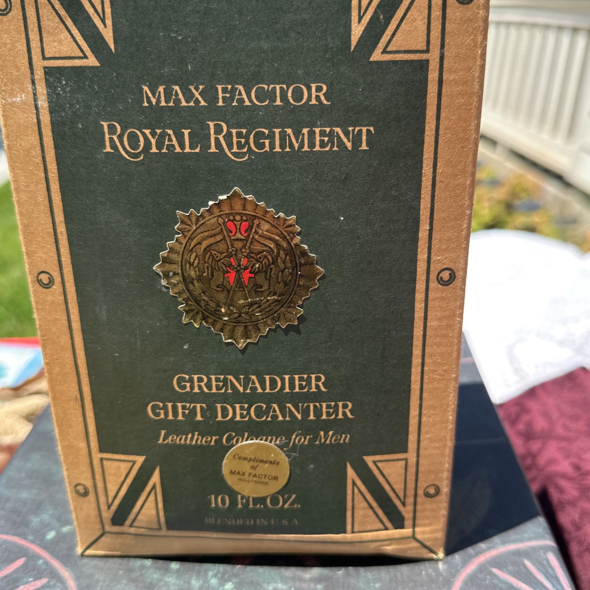Max  Factor Royal Regiment Perfume
