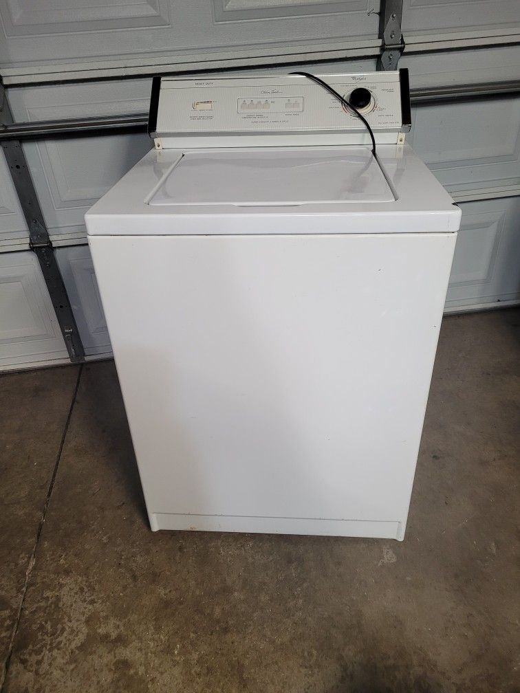 WHIRLPOOL HEAVY DUTY WASHING MACHINE IN DECENT CONDITION. VERY EASY TO OPERATE. $120.00 OR BEST OFFER. LOCAL PICK UP ONLY. 