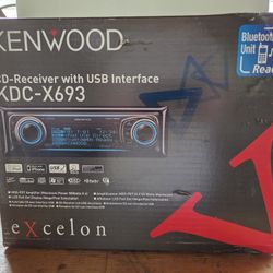 Kenwood CD-Receiver With USB Inerface KDC-X693  New In Box