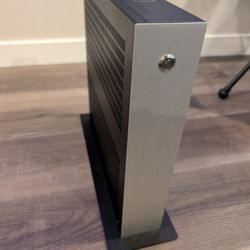 Console PC Case w/ Motherboard, CPU and Cooler