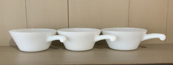 Vintage Anchor Hocking Fire King White Milk Glass Soup Bowl 5" with Handle Set 3