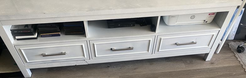Tv Stand — WOOD