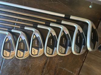 Womens LH Callaway Rogue ST irons 6-SW