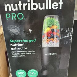 nutribullet Pro 32 oz. Single Speed Personal Blender in Matte Black