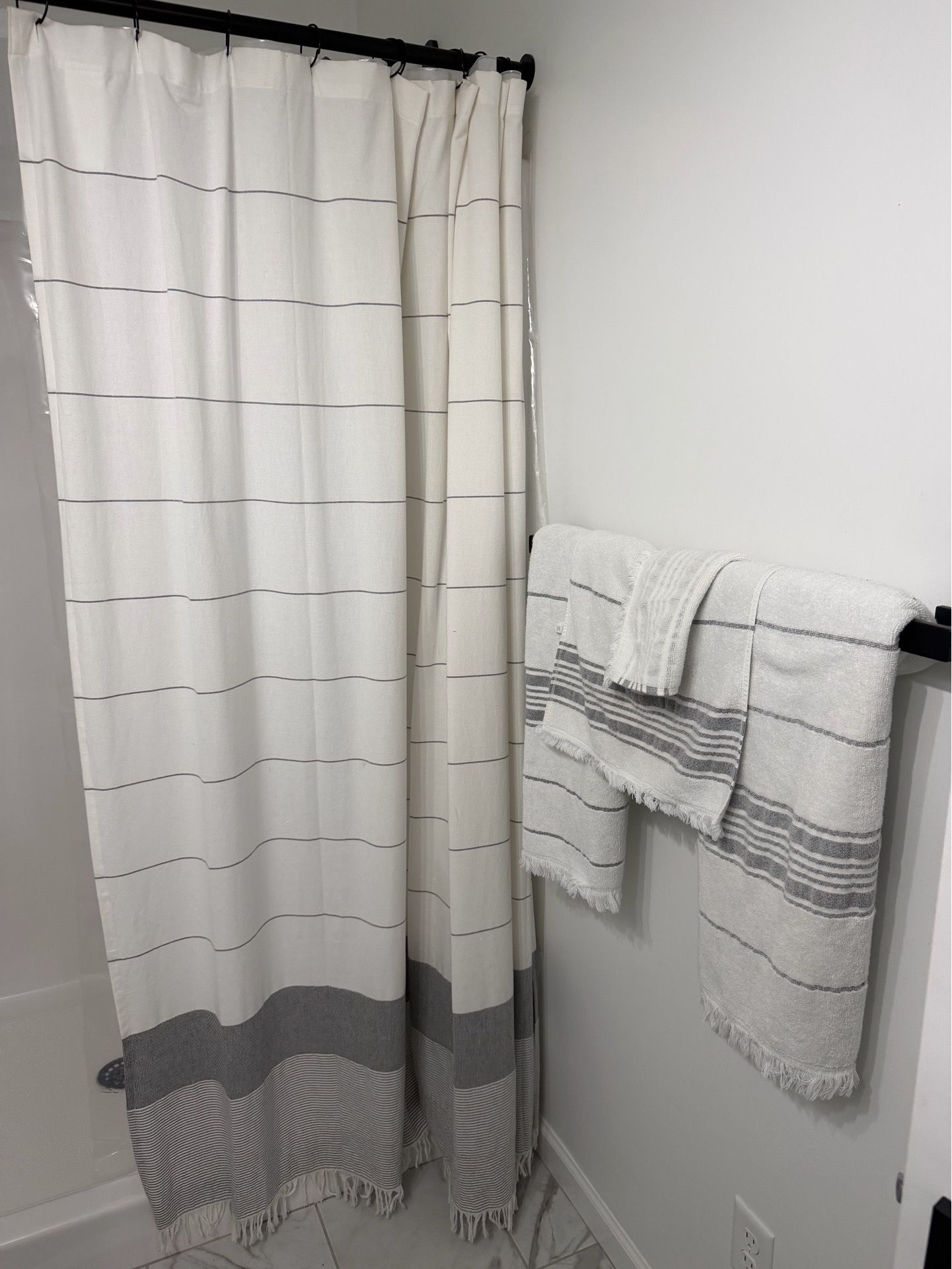 Shower curtain and towel set