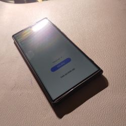 Samsung Galaxy White Pearl Ultra S23 $950 O.B.O