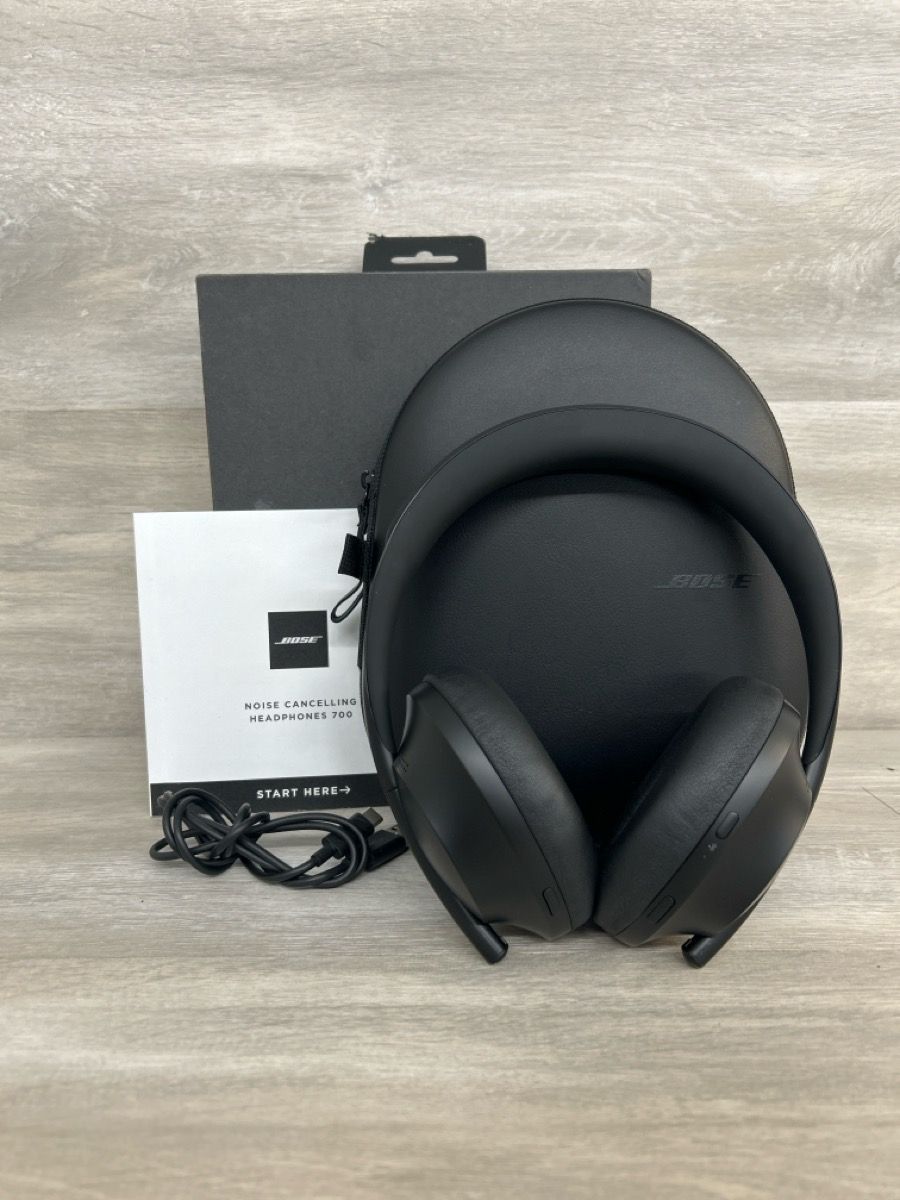 Bose Headphones 700 Wireless Noise Cancelling (PO1020403)