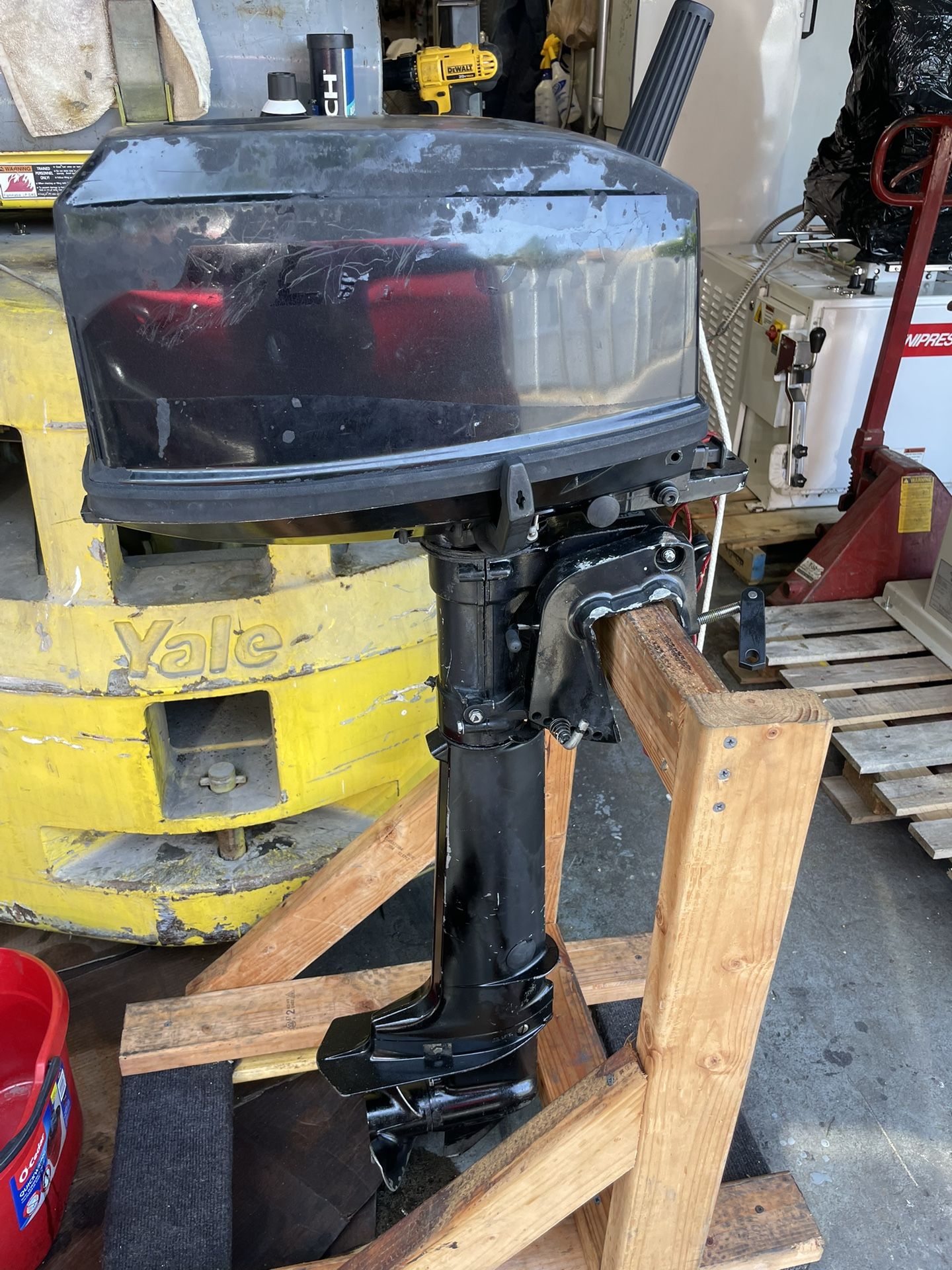Mercury 5 HP Outboard Motor