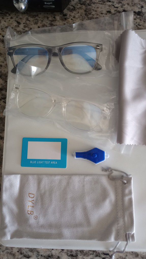 DYLB Kids Blue Light Blocking Glasses 2 Pack