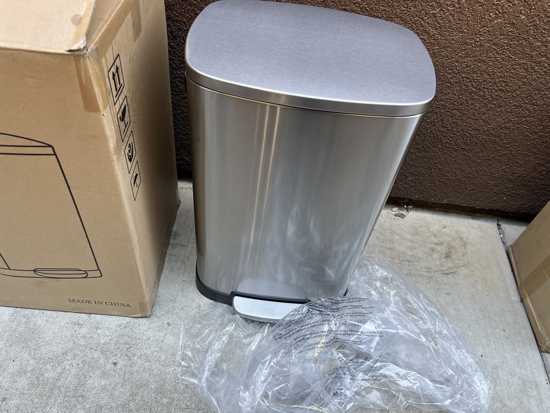 Stainless Steel Garbage Can New