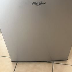 Whirlpool Refrigerator (mini)