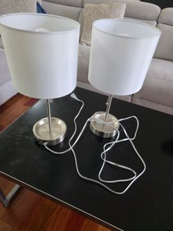 Pair of table lamps