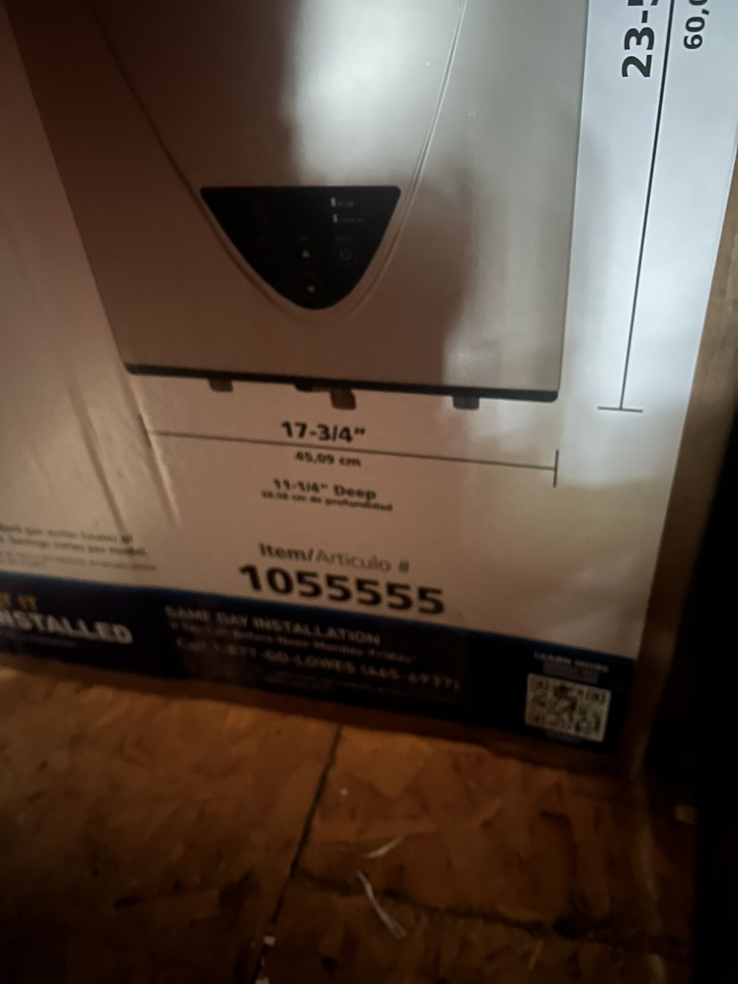 A.O. Smith Signature Series 6.6-GPM 160000-BTU Indoor Natural Gas Tankless Water Heater